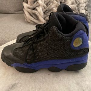AIR JORDAN 13 RETRO GS 'HYPER ROYAL' kids size 5.5. Preowned